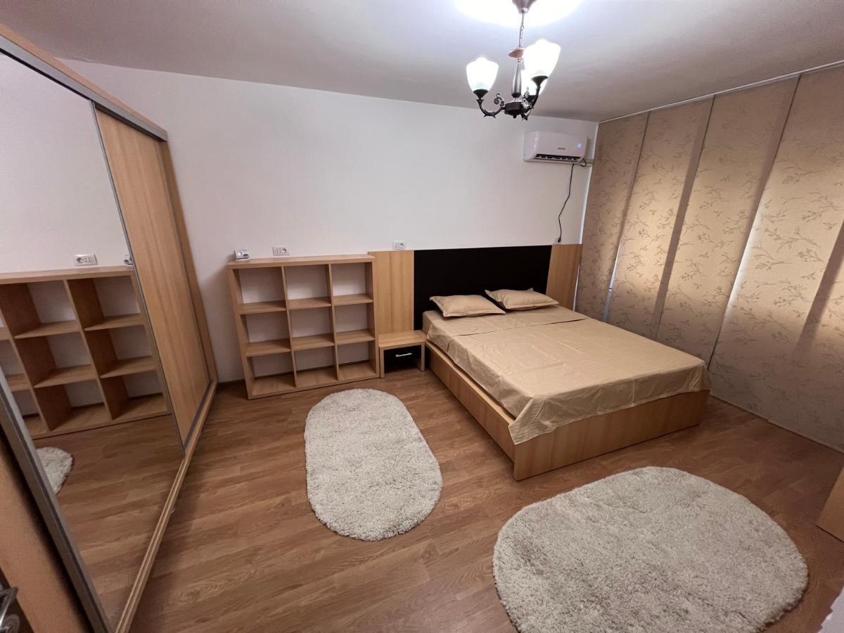 Mnm Mitropolie Leilighet Iasi Eksteriør bilde