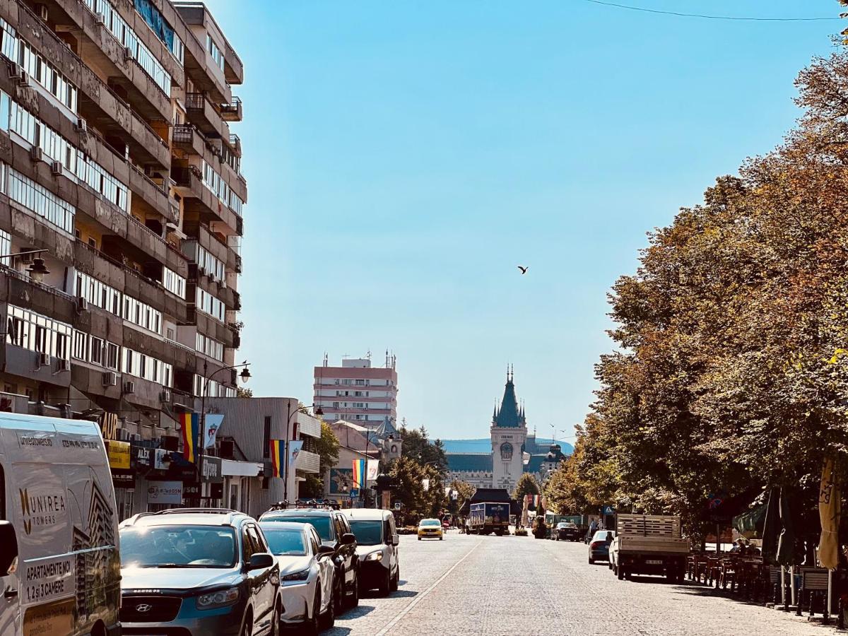 Mnm Mitropolie Leilighet Iasi Eksteriør bilde